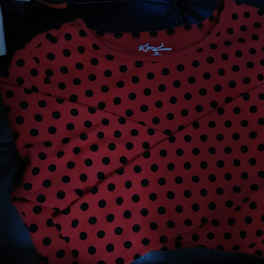 EUC. KIM ROGERS 100% COTTON LS RED TOP/BLK DOTS